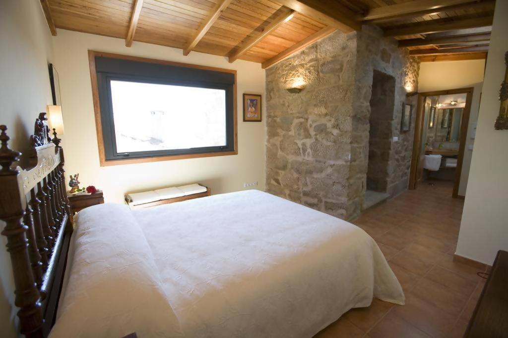 Casa De Afora Casa Con Piscina Y Jacuzzi Privados Pensionat Santiago de Compostela Exteriör bild