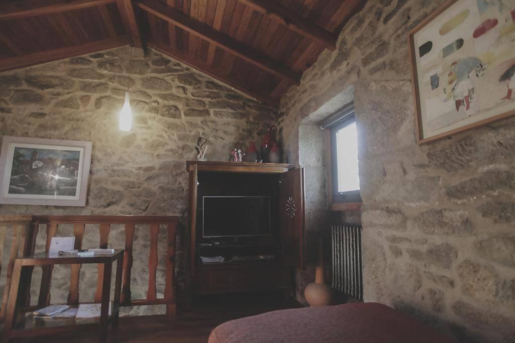 Casa De Afora Casa Con Piscina Y Jacuzzi Privados Pensionat Santiago de Compostela Exteriör bild