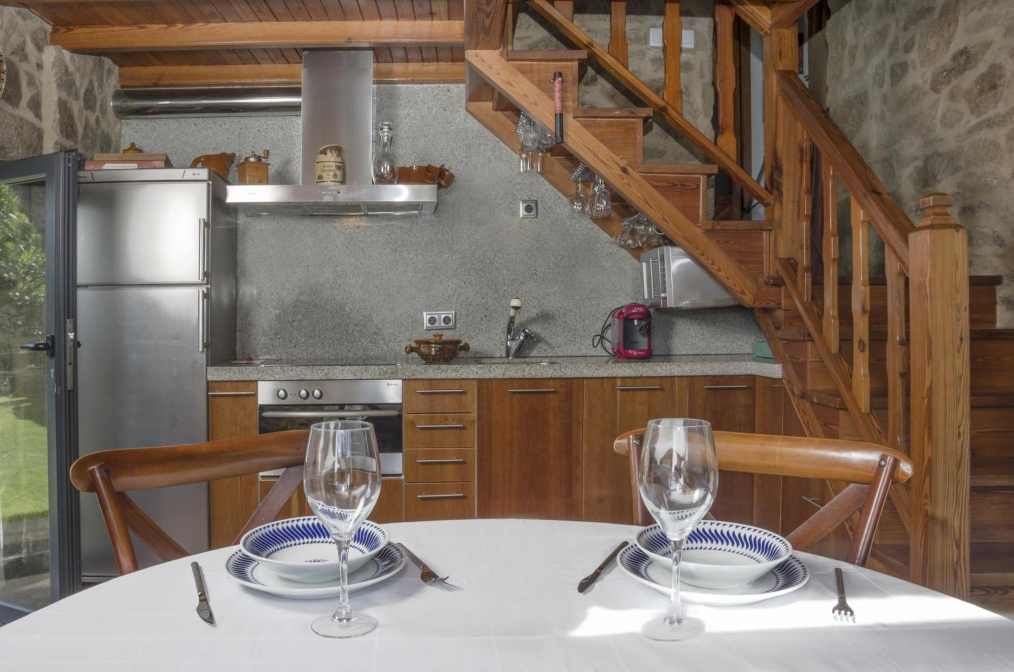 Casa De Afora Casa Con Piscina Y Jacuzzi Privados Pensionat Santiago de Compostela Exteriör bild
